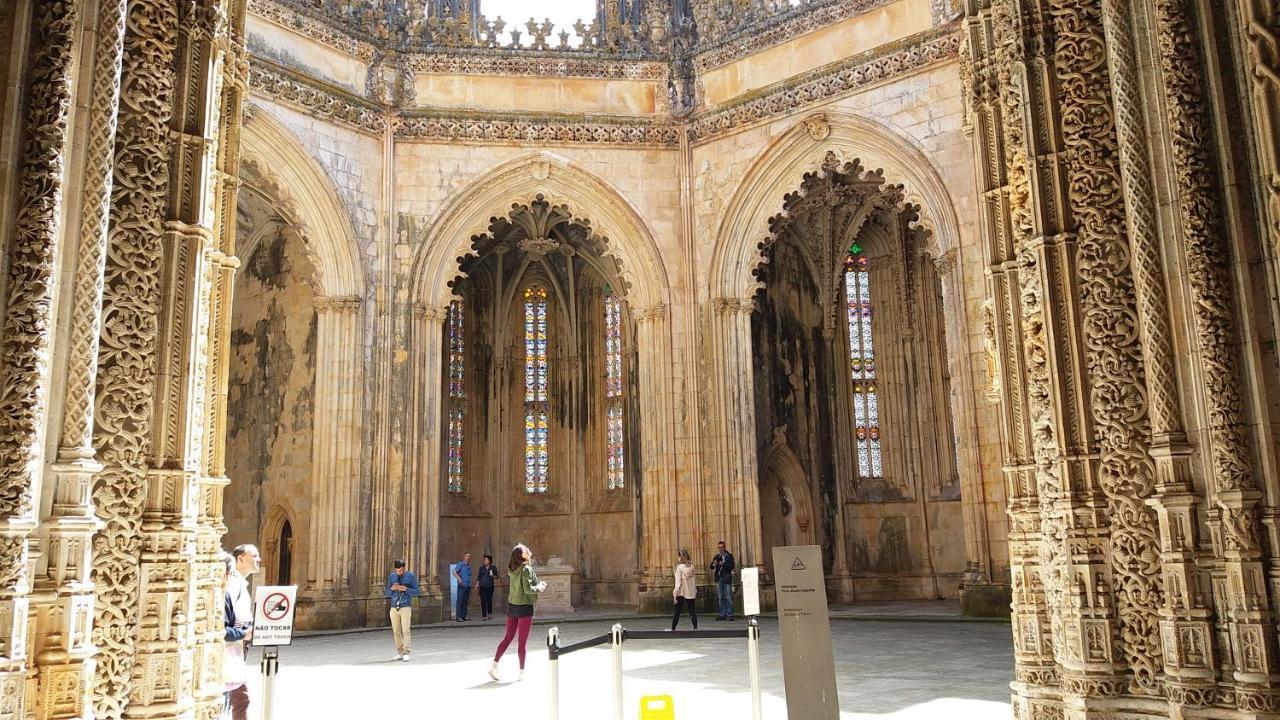 Quartos Confortaveis Em Casa Proximo Ao Mosteiro Batalha Buitenkant foto