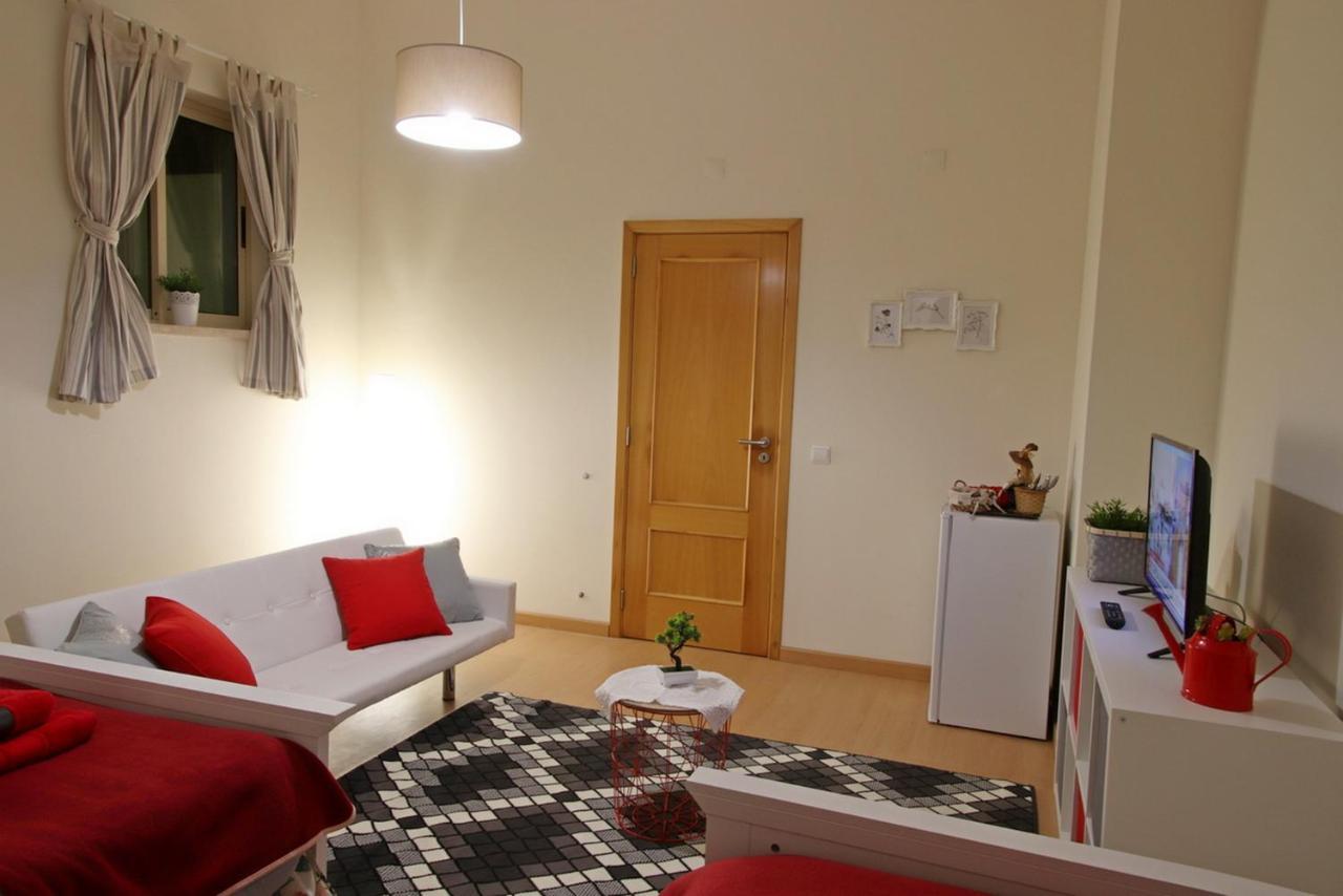 Quartos Confortaveis Em Casa Proximo Ao Mosteiro Batalha Buitenkant foto